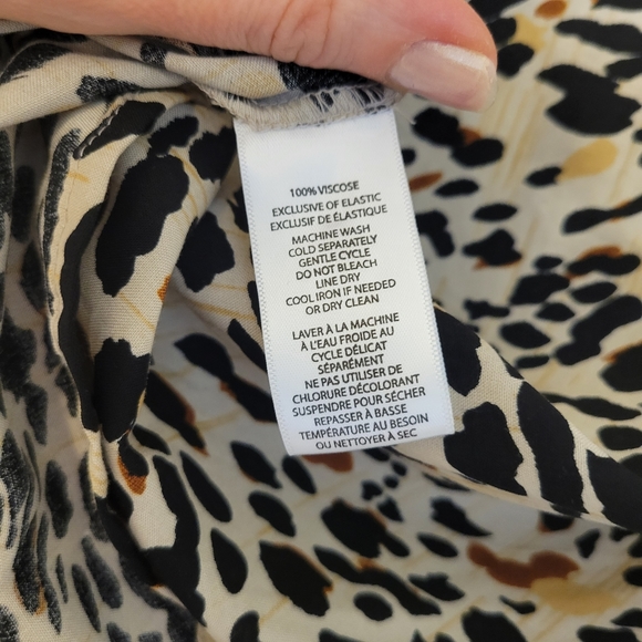 NWT Animal Cheetah Print Oversized Blouse Beach Lunch Lounge Top, Size S - Picture 7 of 8